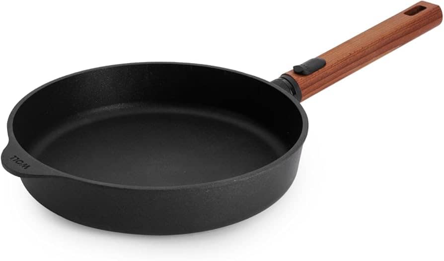 Frypan Aluminium Wooden Handle 24cm