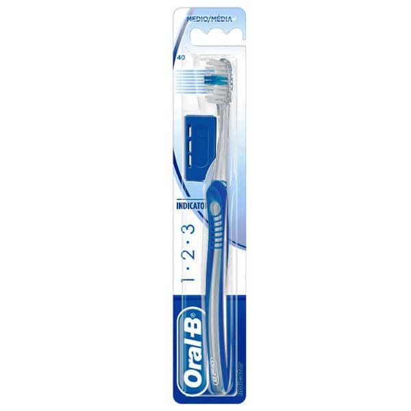 Oral B Toothbrush 1pcs