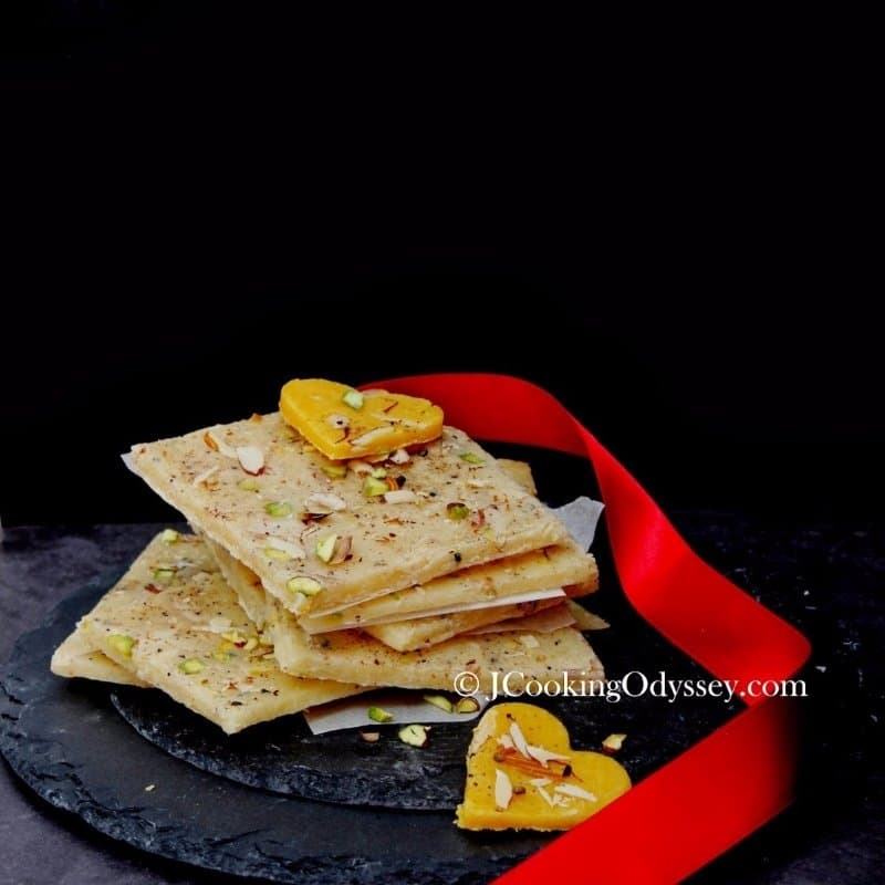 MIRCH MASALA Golden Halwa 250g - Snacks