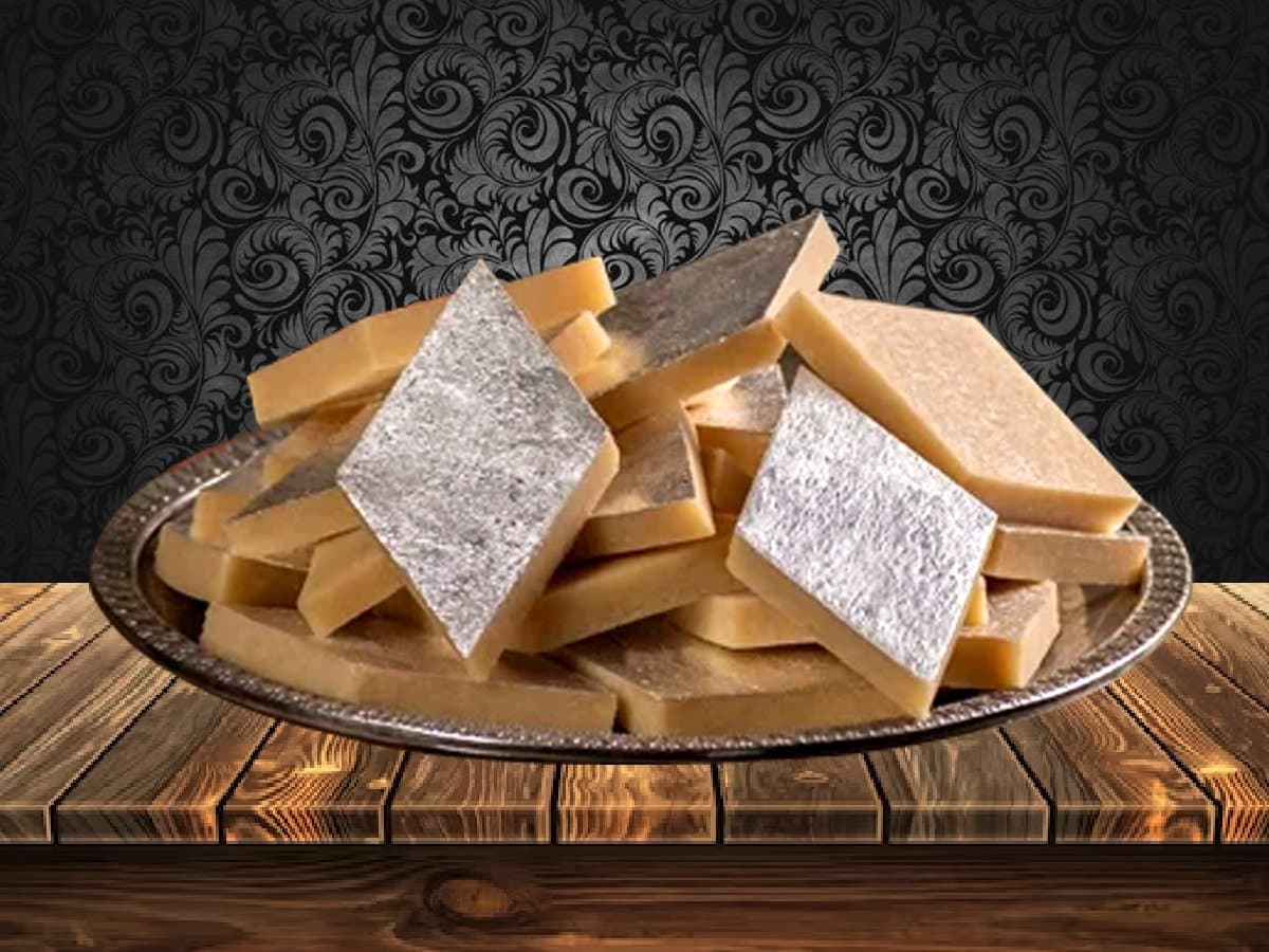 S MOTIRAM Kaju Katli 250g - Snacks