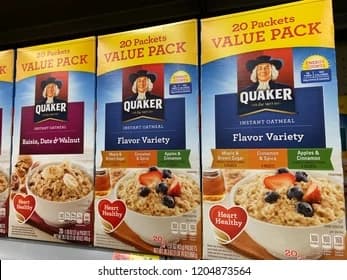 Quaker Regular Instant Oatmeal 280g - Flour & Grains